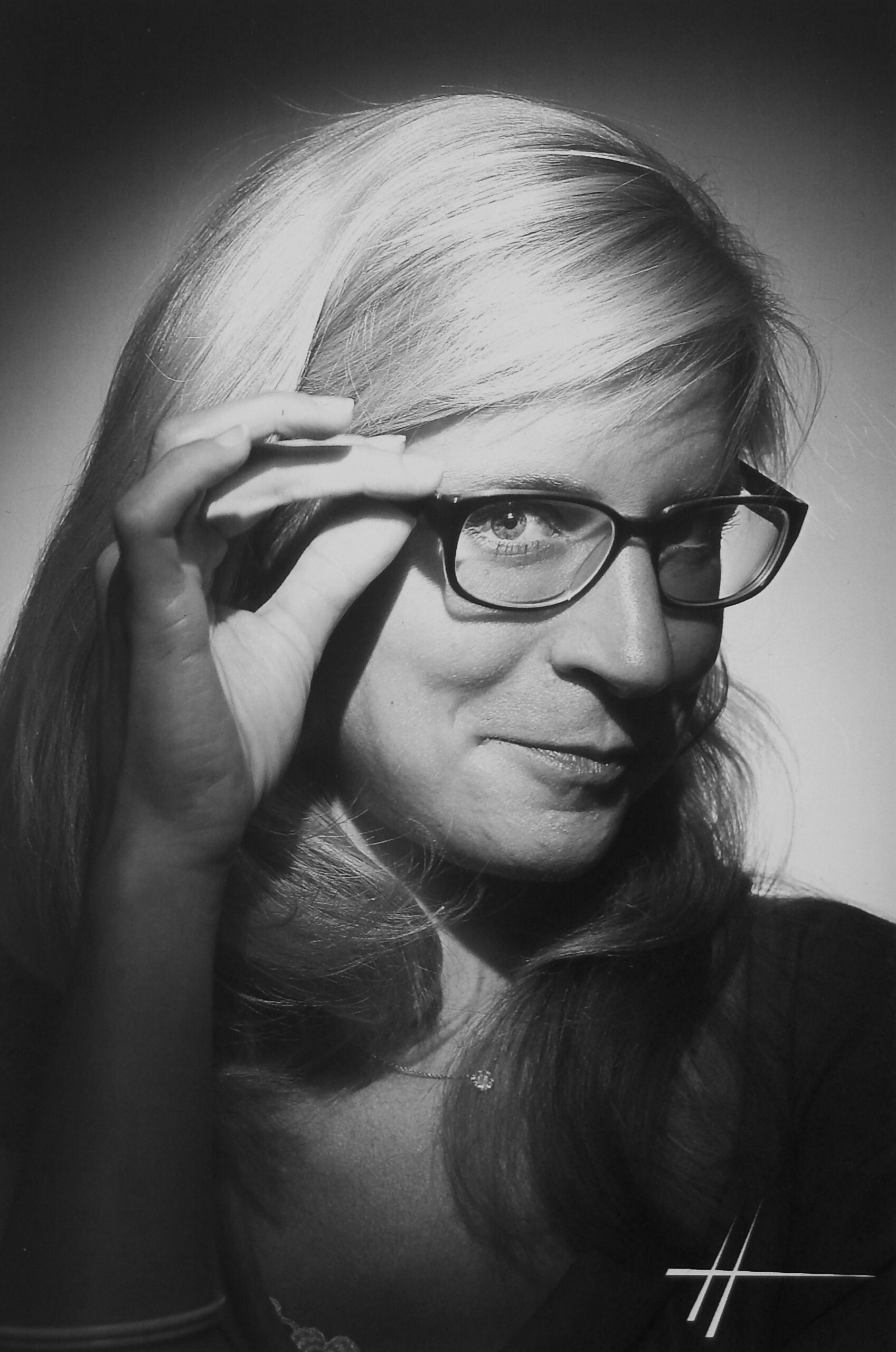 Portrait Caroline Champion - Harcourt HD